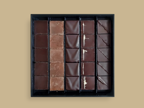 Chocolate District, Artisan Chocolate Pralines N25